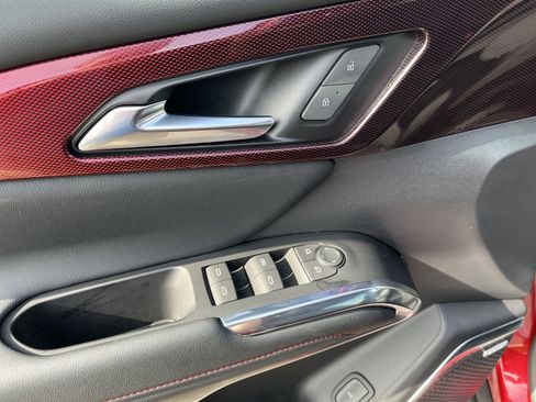 Used 2024 Chevrolet Traverse Z71 w/ Enhanced Driving Package image 13