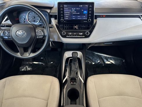 Used 2021 Toyota Corolla LE FWD image 14