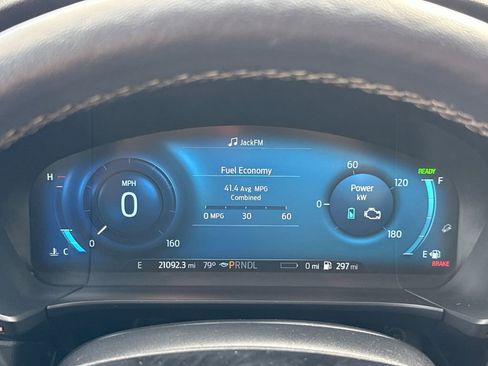 Used 2022 Ford Escape Titanium w/ Titanium Premium Package image 18