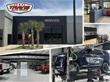 Used 2022 Chevrolet Corvette Stingray Premium Conv w/ Z51 Performance Package image 2