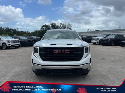 New 2026 GMC Sierra 1500 Pro w/ Pro Value Package