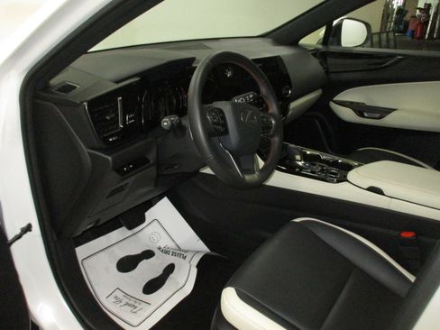 Used 2024 Lexus NX 350 AWD w/ Cold Area Package image 18