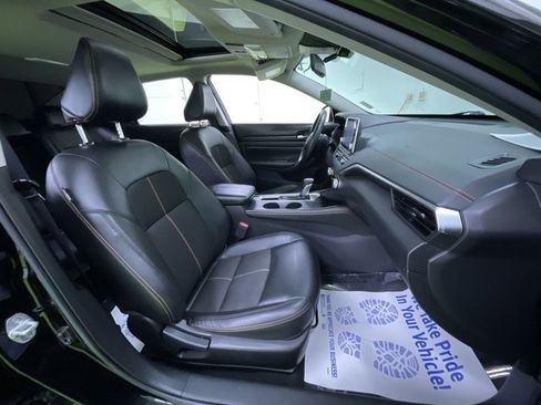 Used 2022 Nissan Altima 2.5 SR w/ Midnight Edition Package image 30