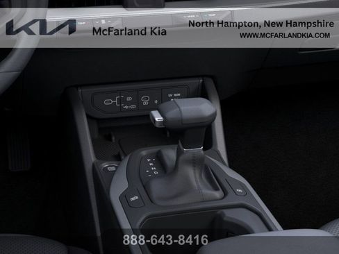 New 2026 Kia K4 EX image 24