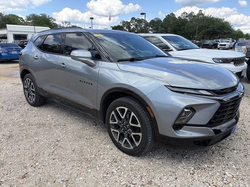Used 2023 Chevrolet Blazer RS w/ Driver Confidence II Package AWD/4WD image 6