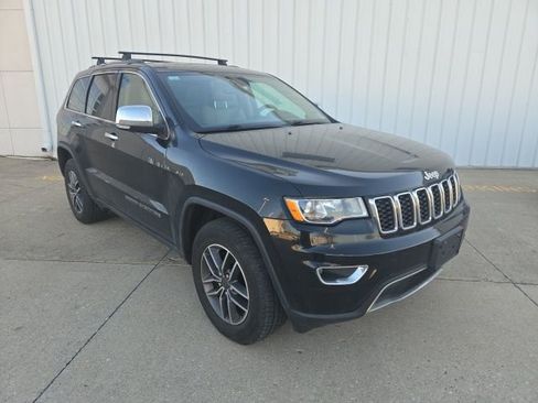Used 2020 Jeep Grand Cherokee Limited image 2