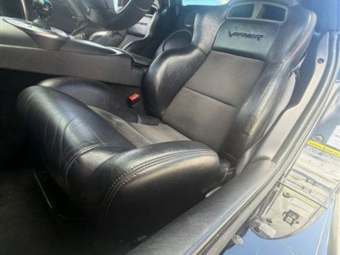 Used 2005 Dodge Viper SRT-10 RWD image 11