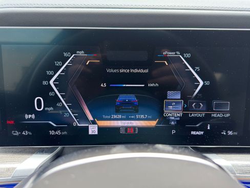 Used 2023 BMW i7 xDrive60 AWD/4WD image 22