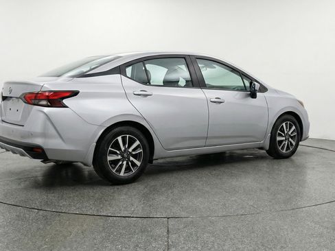 Used 2025 Nissan Versa SV FWD image 9