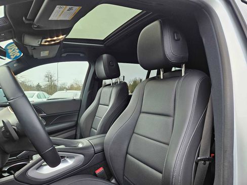 Used 2020 Mercedes-Benz GLS 450 4MATIC image 25