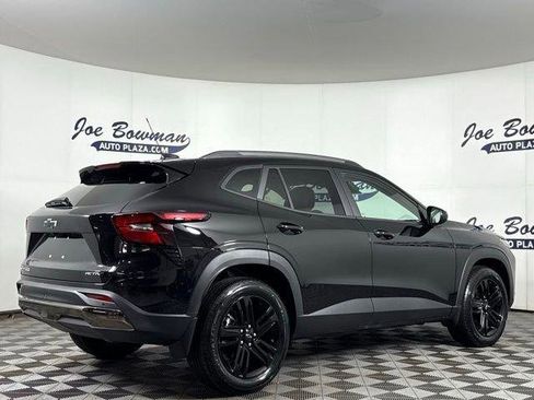 New 2025 Chevrolet Trax ACTIV w/ Sunroof Package image 7