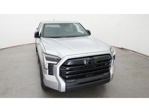 New 2026 Toyota Tundra SR5 image 31