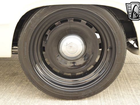 Used 1987 Dodge D/W Truck 150 image 7