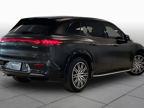 Used 2023 Mercedes-Benz EQS 580 4MATIC SUV image 12