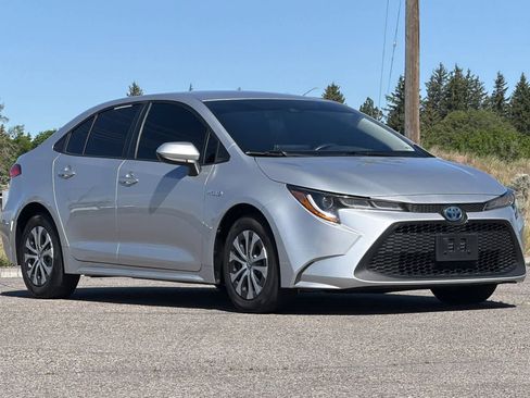 Used 2021 Toyota Corolla LE FWD image 9