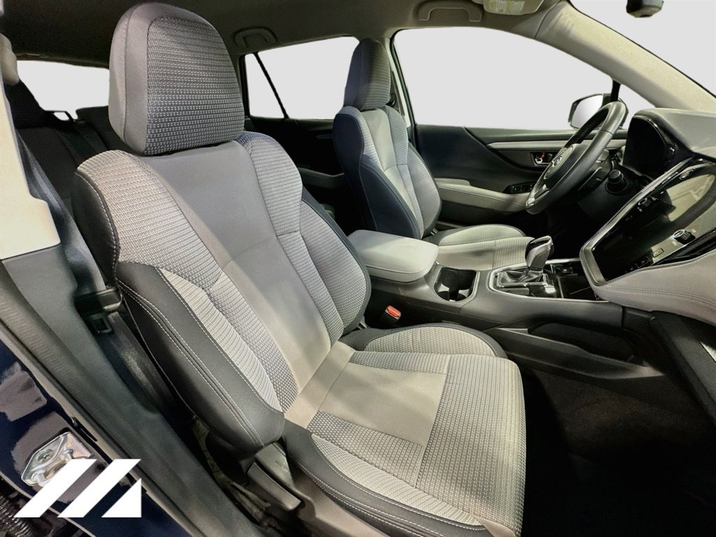 Used 2024 Subaru Outback Premium AWD/4WD image 29