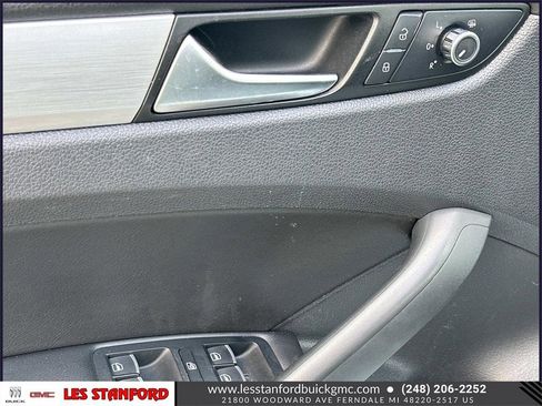 Used 2013 Volkswagen Passat 2.5 SE image 18
