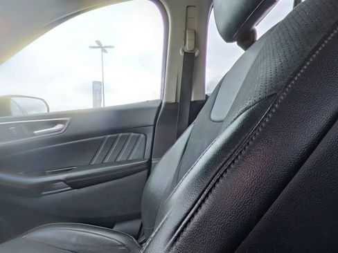 Used 2016 Ford Edge Sport w/ Technology Package AWD/4WD image 27