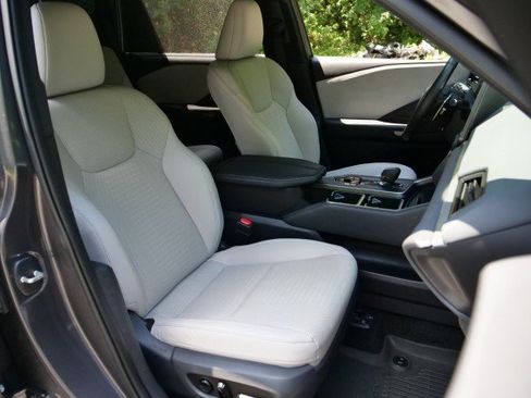 Used 2025 Lexus TX 350 AWD w/ Technology Package image 47