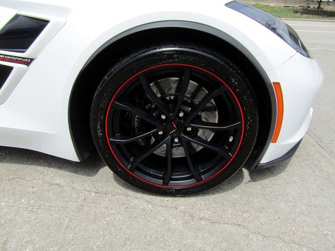 Used 2019 Chevrolet Corvette Grand Sport RWD image 22