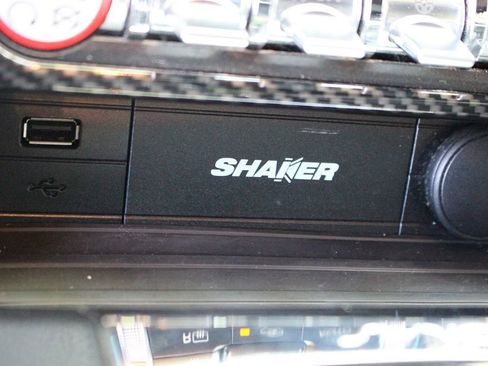 Used 2016 Ford Mustang GT Premium image 41