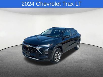Used 2024 Chevrolet Trax LT w/ Driver Confidence Package