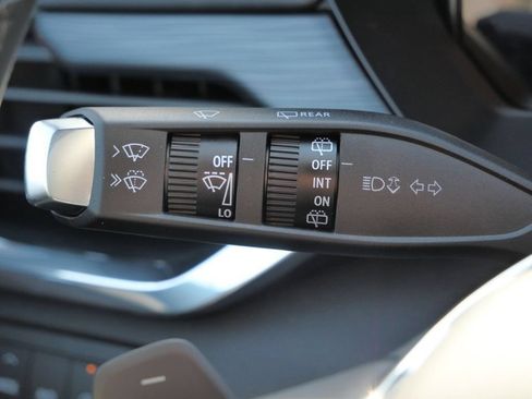New 2026 GMC Acadia Elevation w/ Elevation Premium Package AWD/4WD image 59