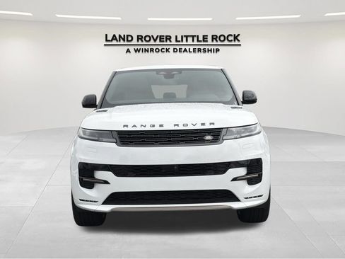 Used 2026 Land Rover Range Rover Sport Dynamic SE AWD/4WD image 8