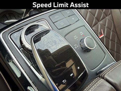 Used 2019 Mercedes-Benz GLS 550 image 18