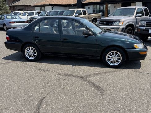 Used 1996 Toyota Corolla FWD image 27