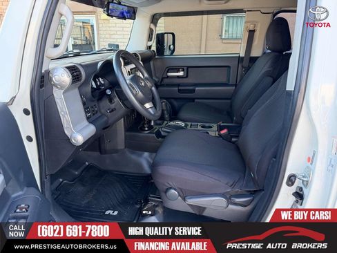 Used 2012 Toyota FJ Cruiser 4WD w/ TRD Sport Pkg image 28