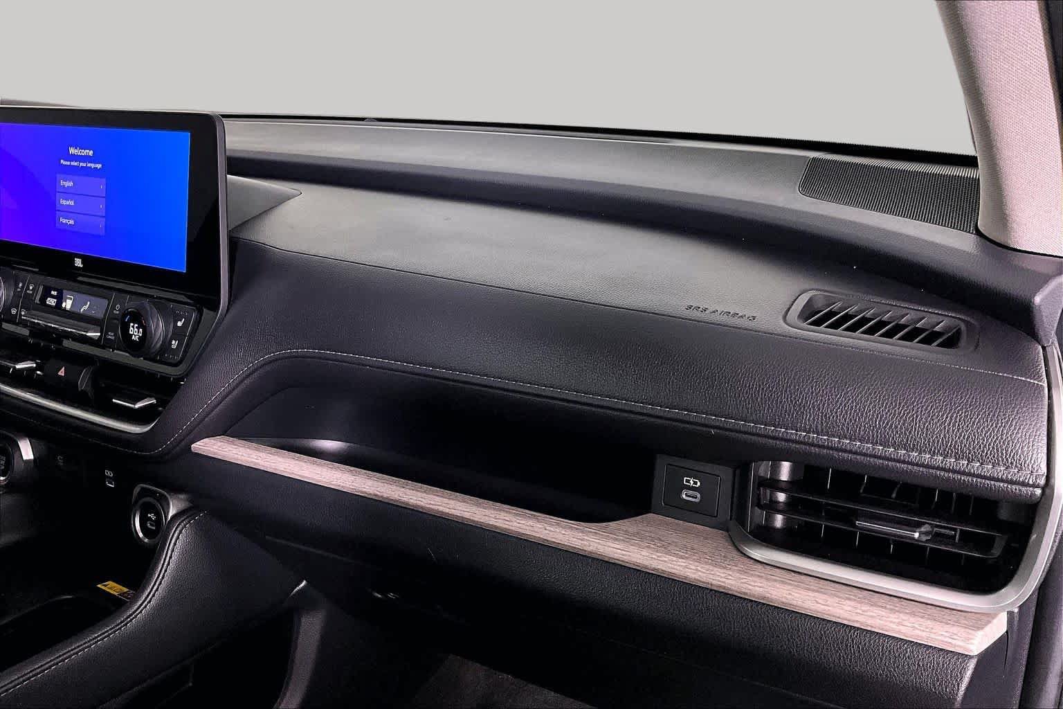 Used 2024 Toyota Grand Highlander AWD image 16