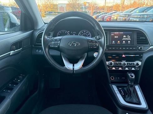 Used 2019 Hyundai Elantra Value Edition w/ Cargo Package image 13