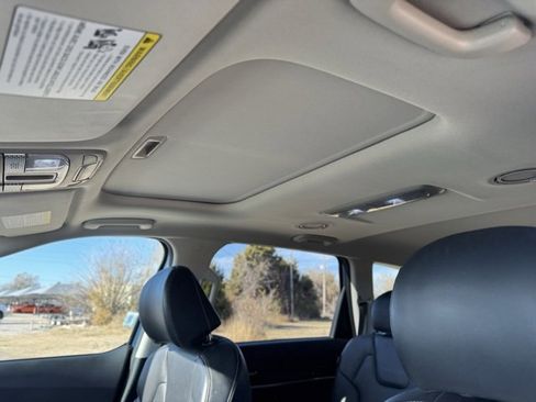 Used 2023 Kia Telluride S w/ S Sunroof Package image 22