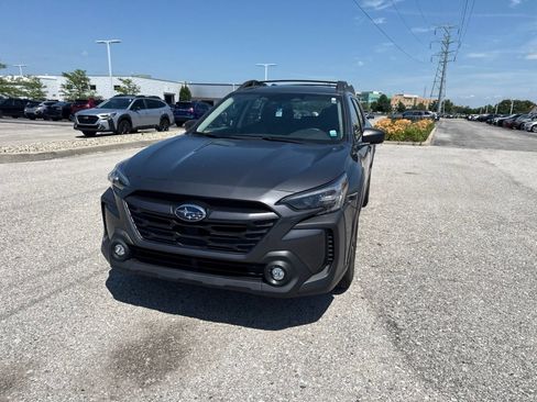 Certified 2024 Subaru Outback AWD/4WD image 5