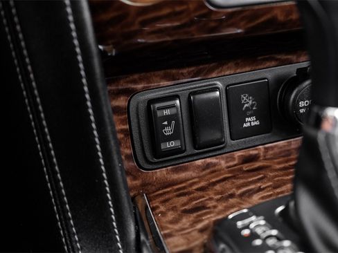 Used 2020 Nissan Armada SL w/ Premium Package image 21