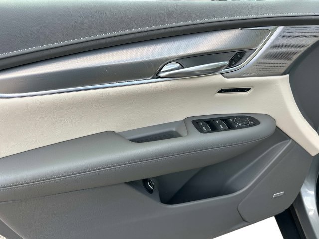 Used 2024 Cadillac XT5 Premium Luxury AWD/4WD image 18