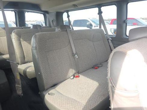 Used 2015 Chevrolet Express 3500 LT w/ LT Preferred Equipment Group image 15