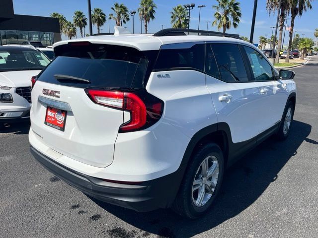 Used 2023 GMC Terrain SLE w/ Driver Convenience Package FWD image 6