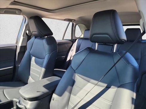 Used 2025 Toyota RAV4 XLE Premium image 13