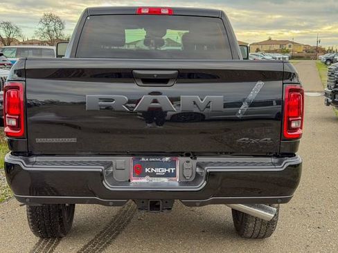 New 2026 RAM 2500 Big Horn AWD/4WD image 11