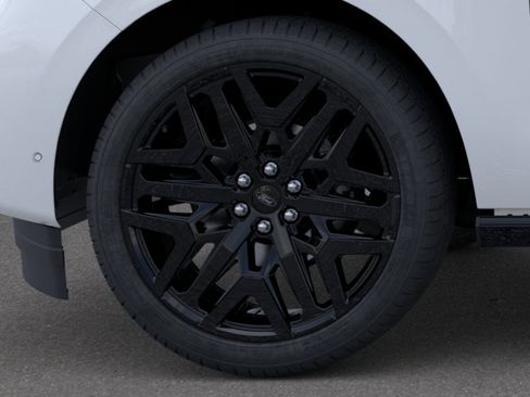 New 2026 Ford Expedition Platinum w/ Stealth Performance Package AWD/4WD image 19