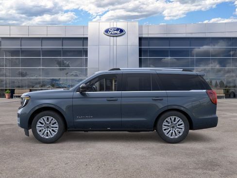 New 2026 Ford Expedition Platinum AWD/4WD image 3