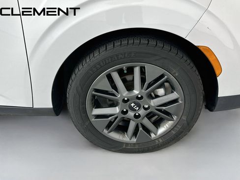 Used 2021 Kia Soul EX FWD image 37