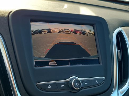 Used 2024 Chevrolet Equinox LT AWD/4WD image 29