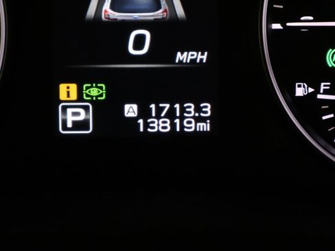 Used 2023 Subaru Ascent Limited w/ Technology Package image 44