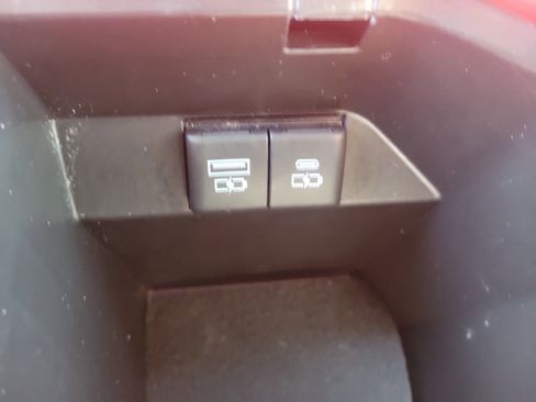 Used 2023 Toyota Camry LE image 23