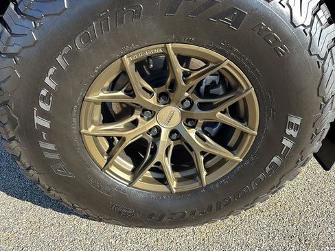 Certified 2024 Ford F150 Raptor w/ Equipment Group 803A Raptor R image 9