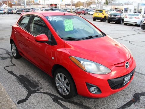 Used 2011 MAZDA MAZDA2 Touring image 4