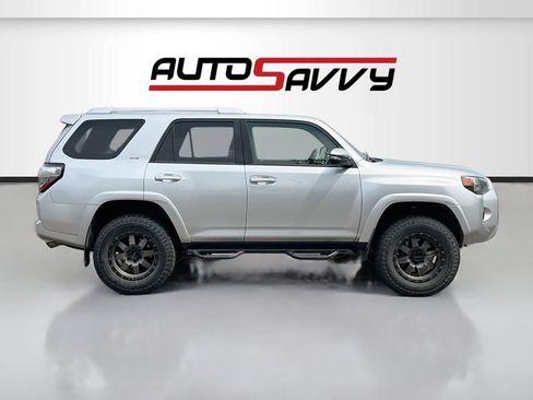 Used 2018 Toyota 4Runner SR5 Premium AWD/4WD image 8